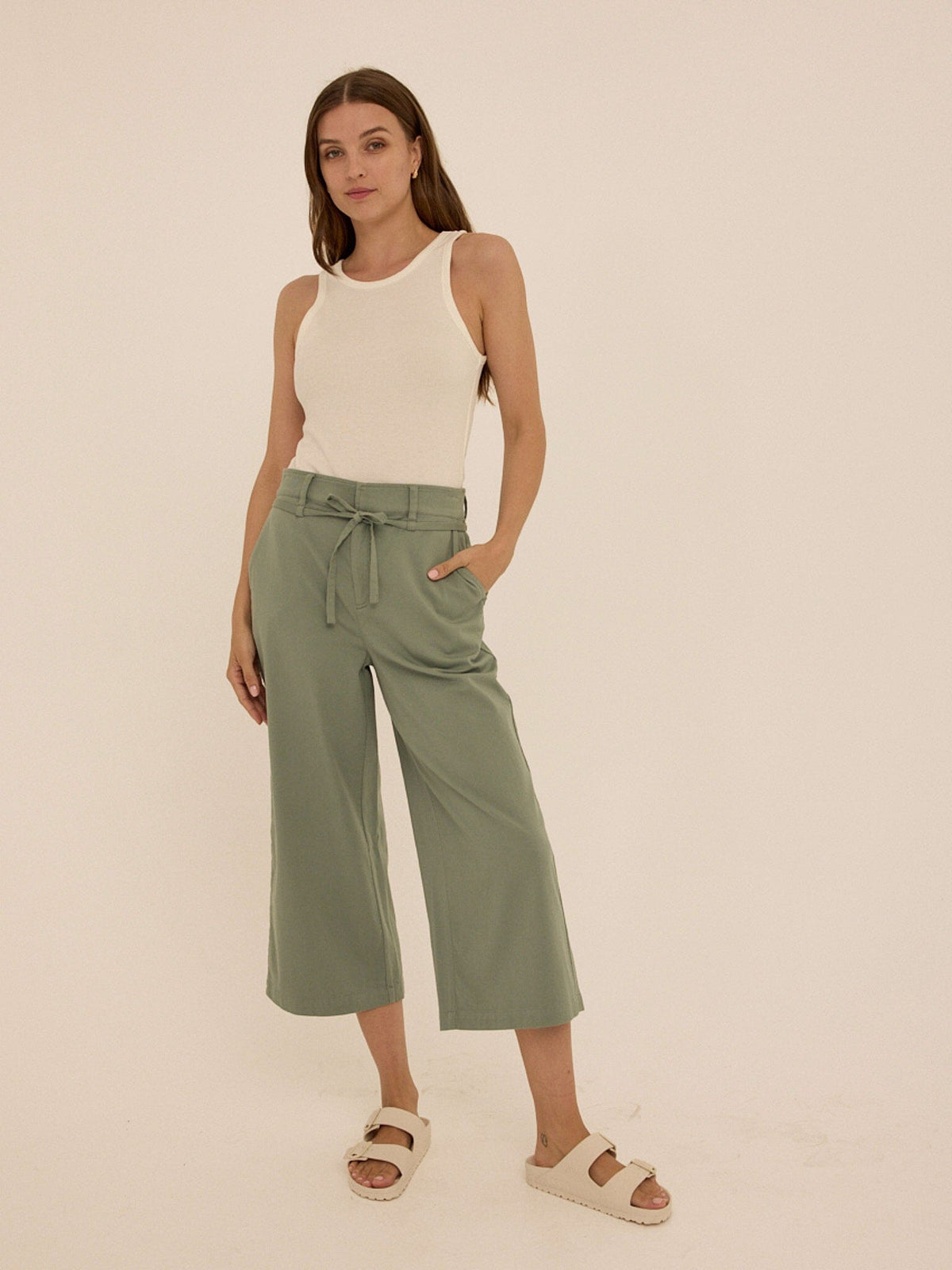Bemmie Stretch Twill Relaxed Capri Pant
