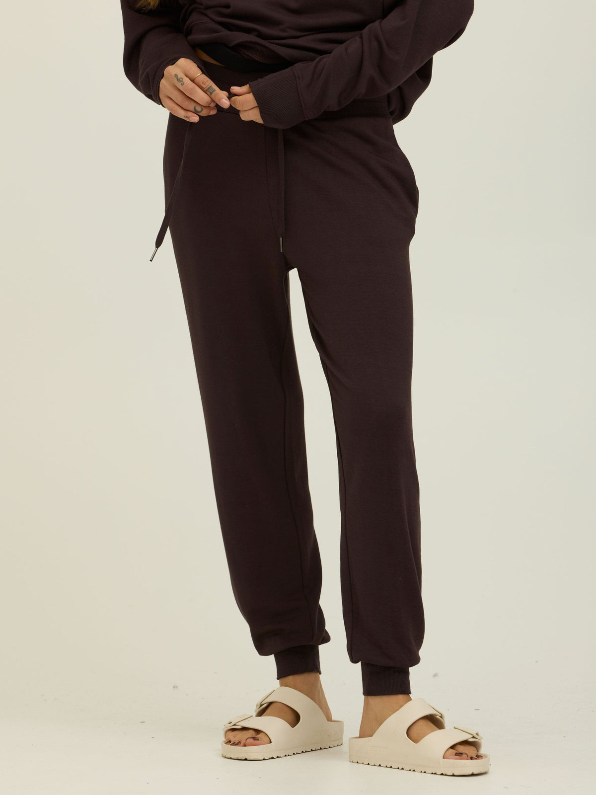 Connie 27" Feather Fleece Jogger