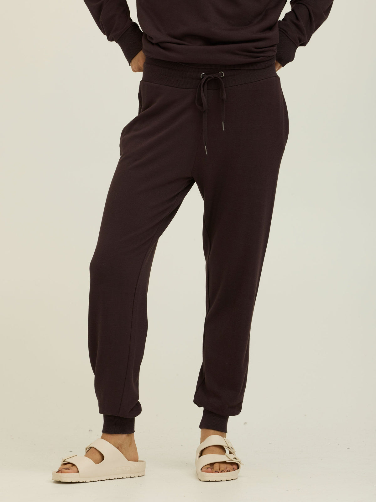 Connie 27" Feather Fleece Jogger