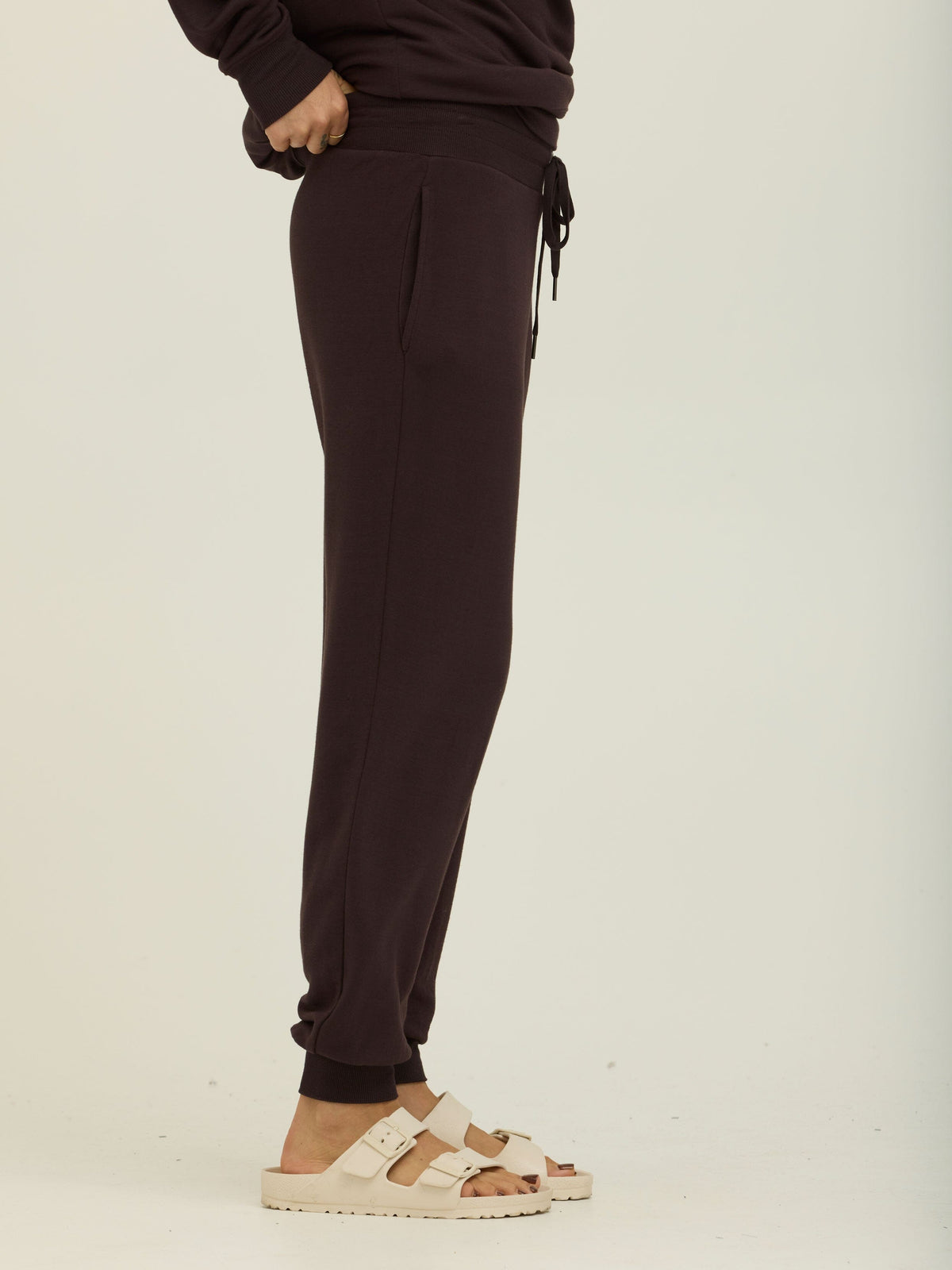 Connie 27" Feather Fleece Jogger
