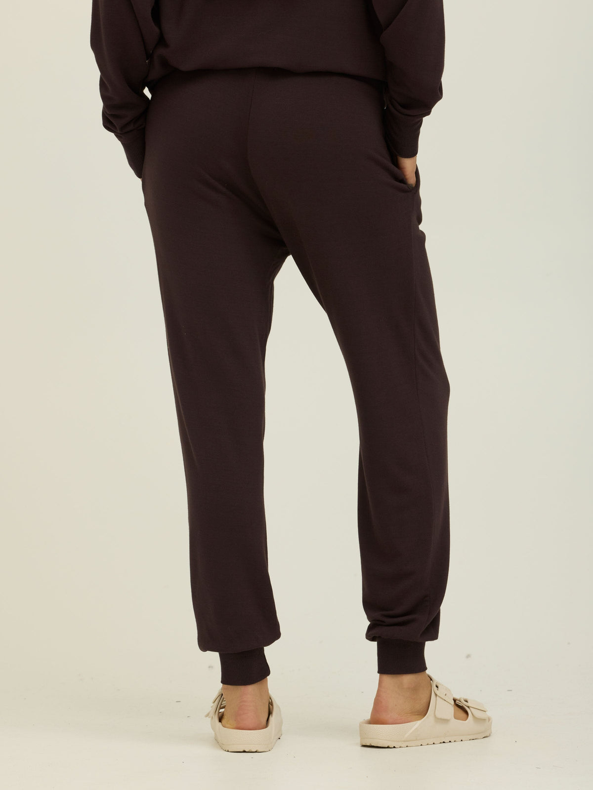 Connie 27" Feather Fleece Jogger