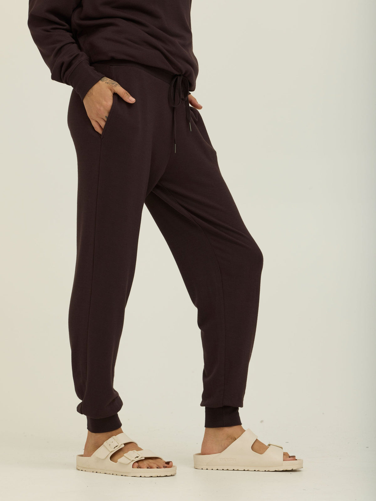 Connie 27" Feather Fleece Jogger