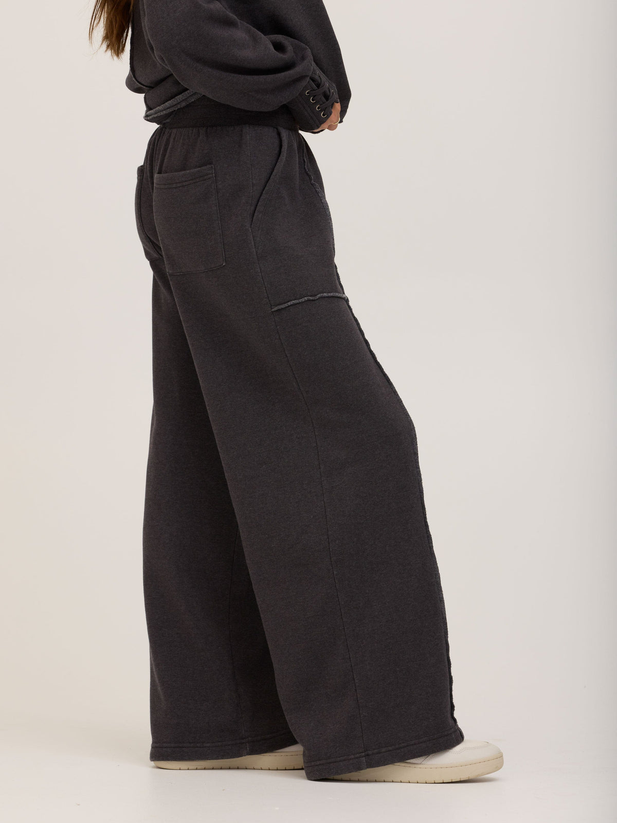 Sigourney Mineral Wash Fleece Wide Leg Pant