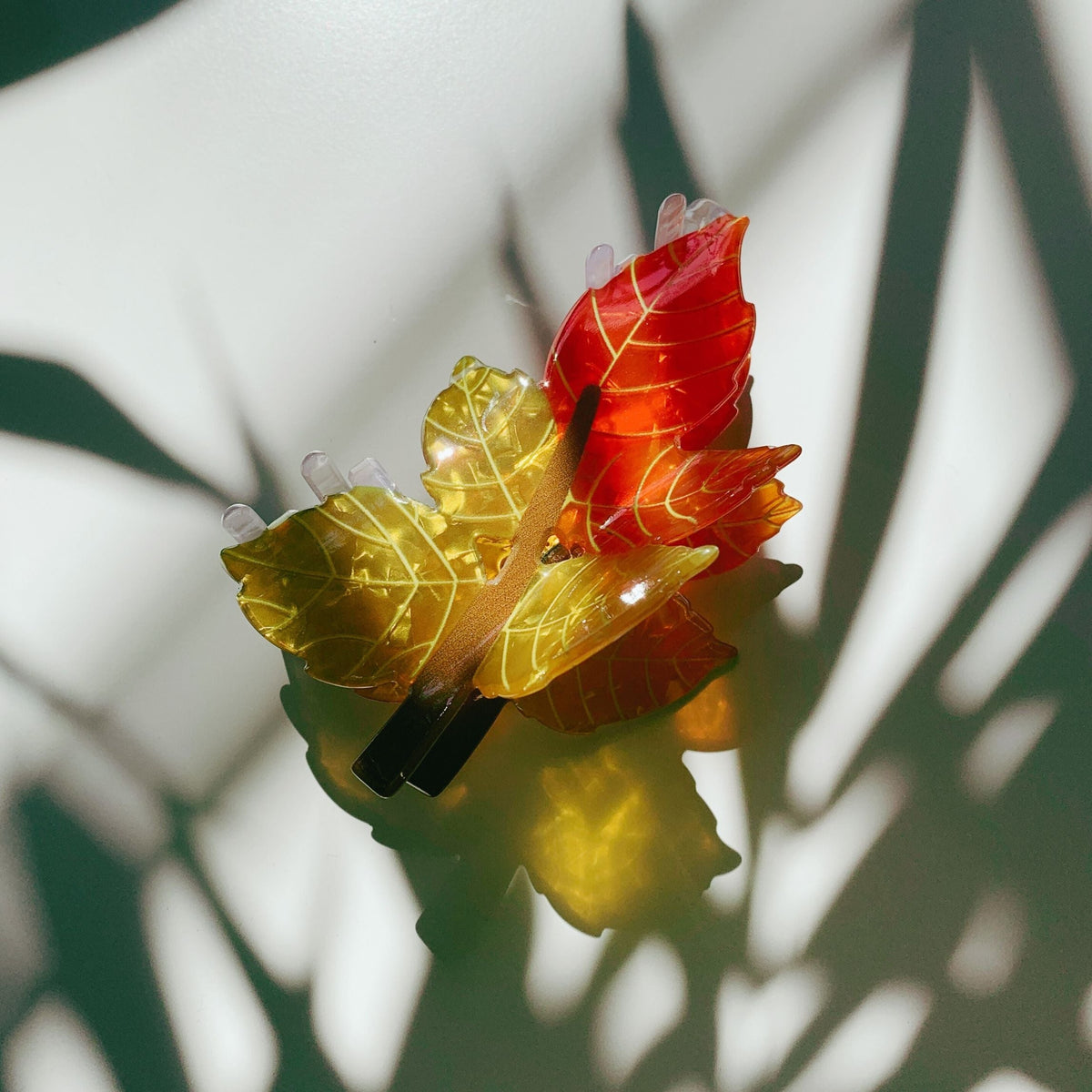Velvet Claws Autumn Leaf Hair Clip