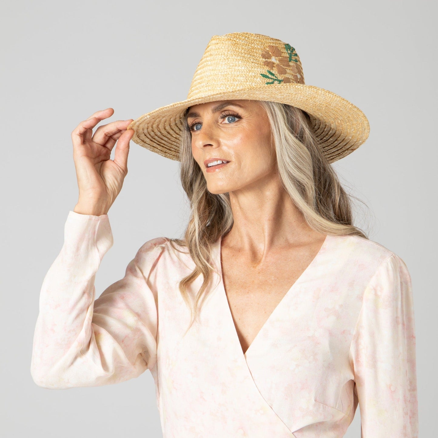 Women's Wheat Straw Palm Fedora