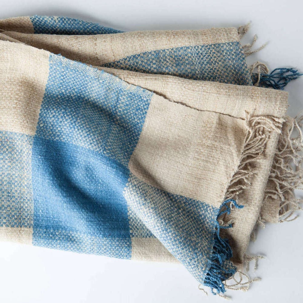 BORDER Handwoven Cruelty-free Silk Throw – Fair Trade – Artisan Made