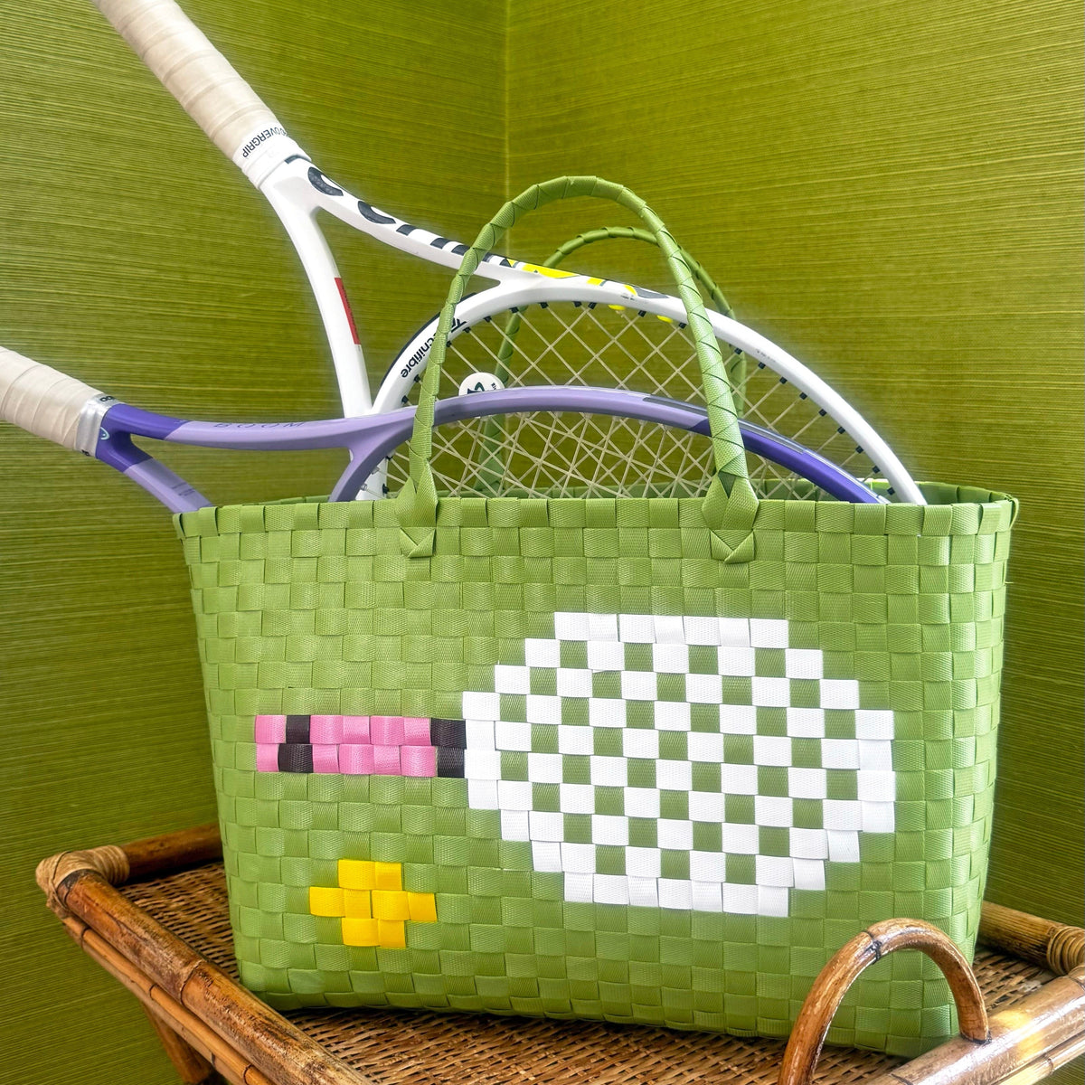 Tennis woven basket bag