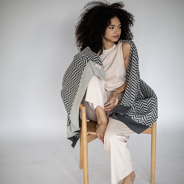 Zima Organic Cotton Throw Blanket