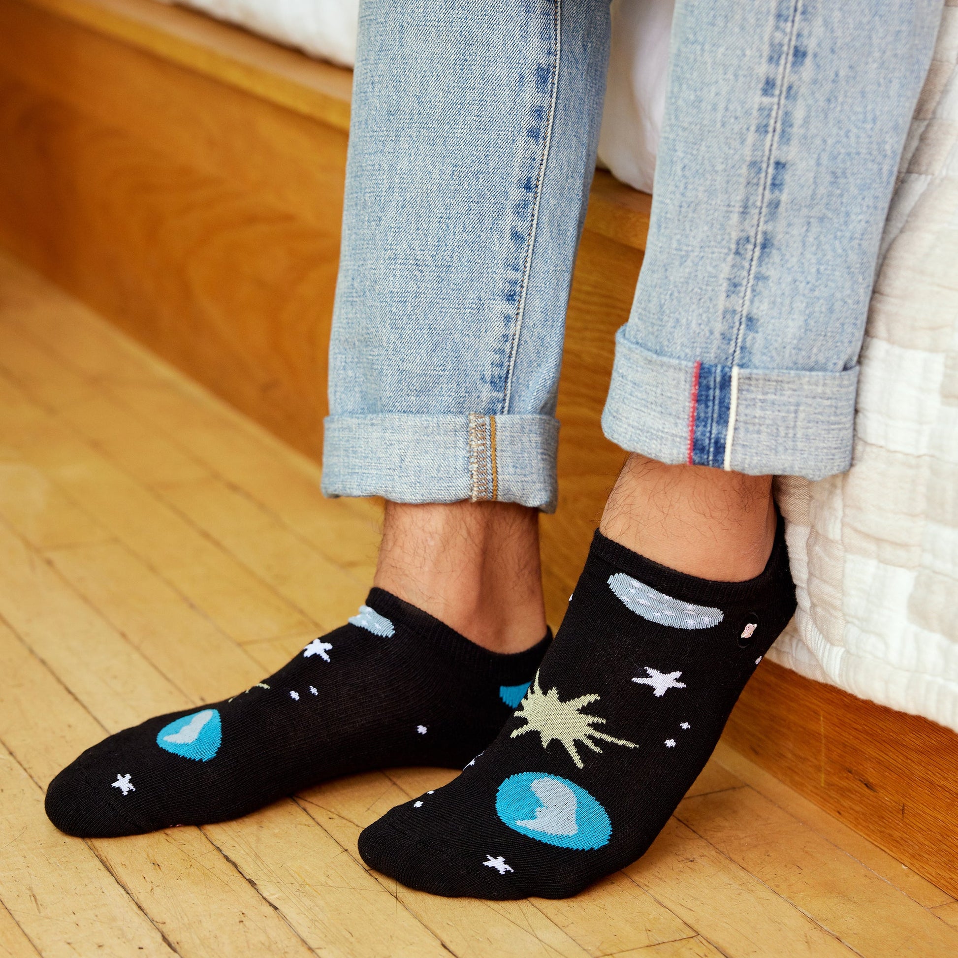 Socks that Support Space Exploration - Osadia Concept Store