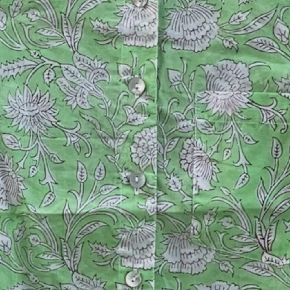 Good Boyfriend Shirt Floral Escape Honeydew/Pinecone