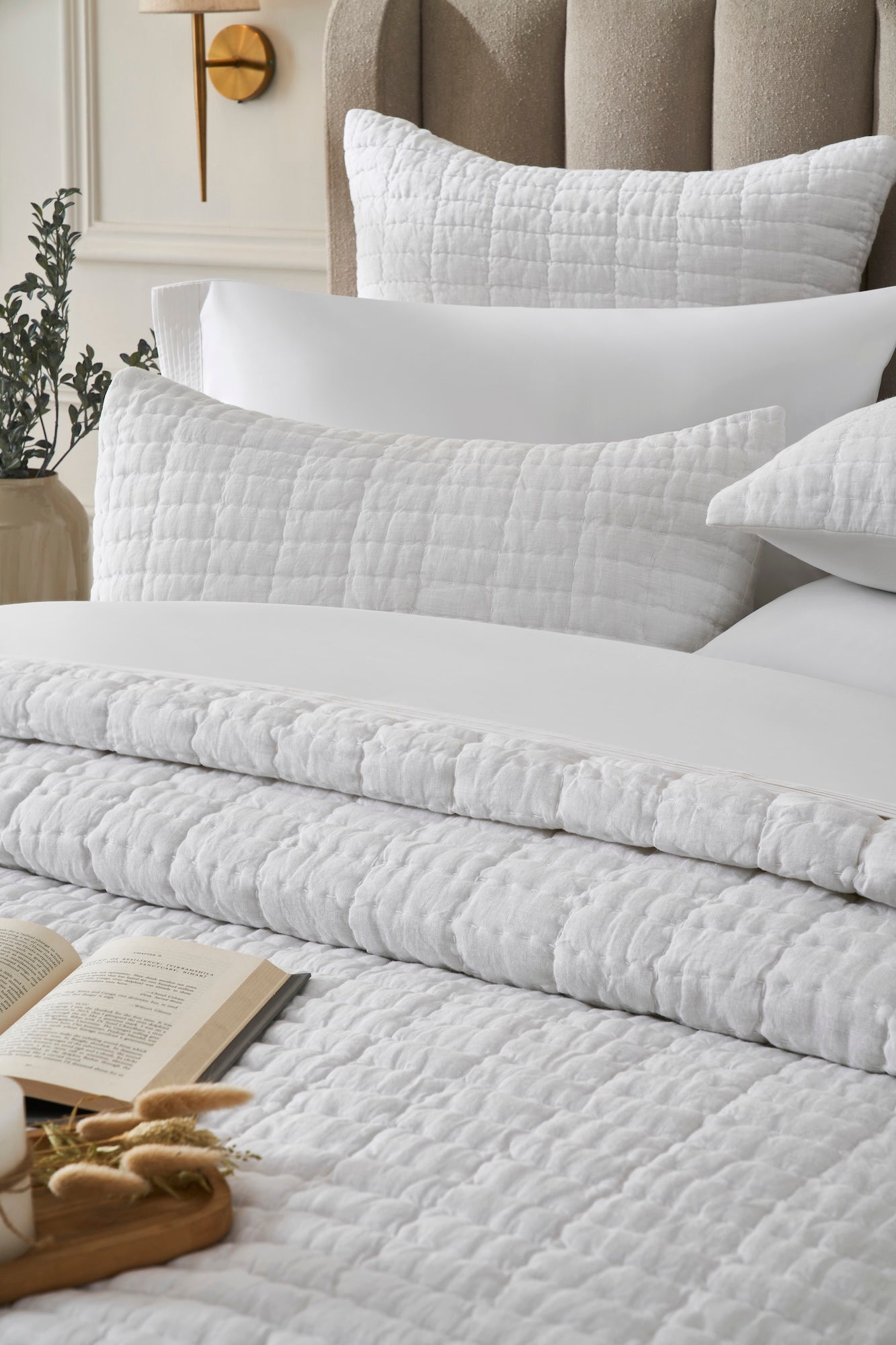 Logan Grid European Linen Quilt