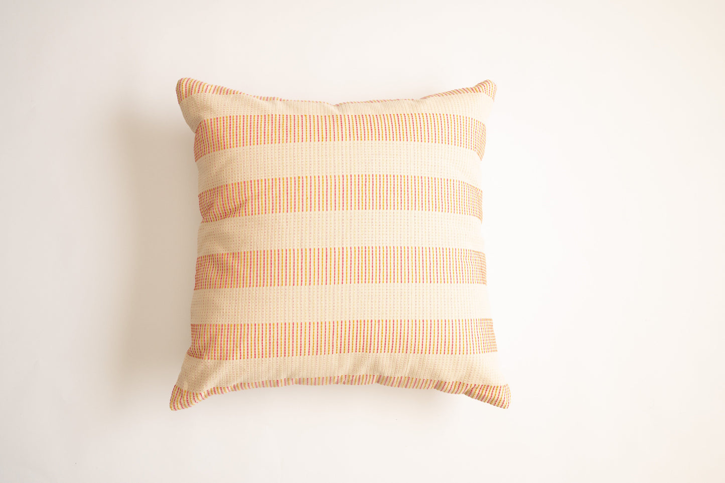 Ranisa Handloom Pillow 20"x20"