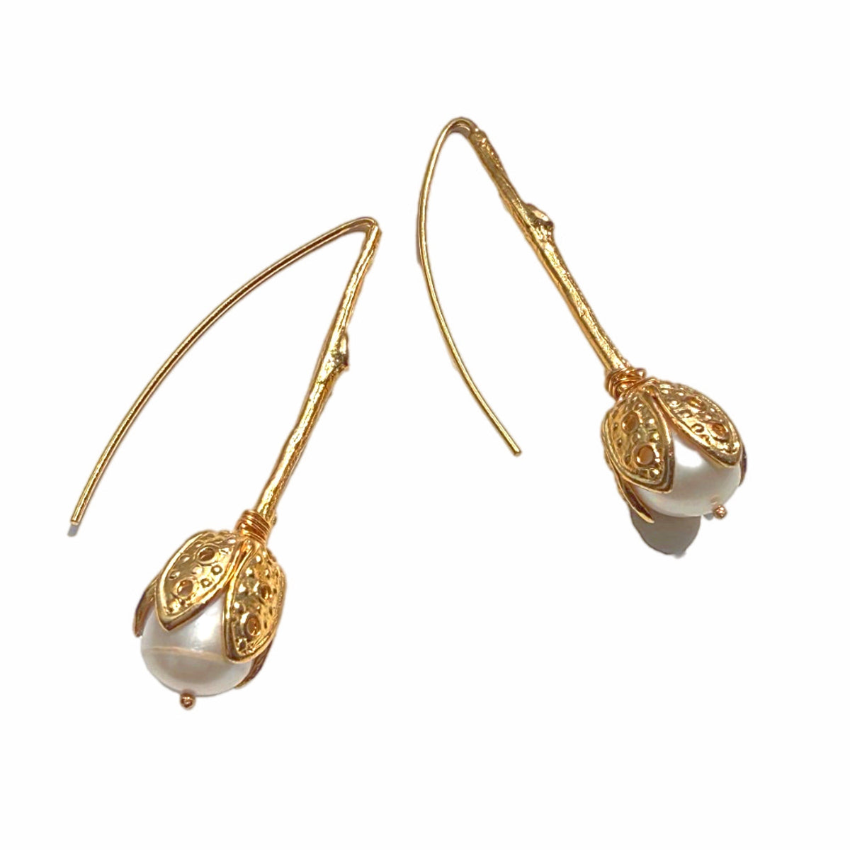 Beyaz Lale Gold and Pearl Earrings