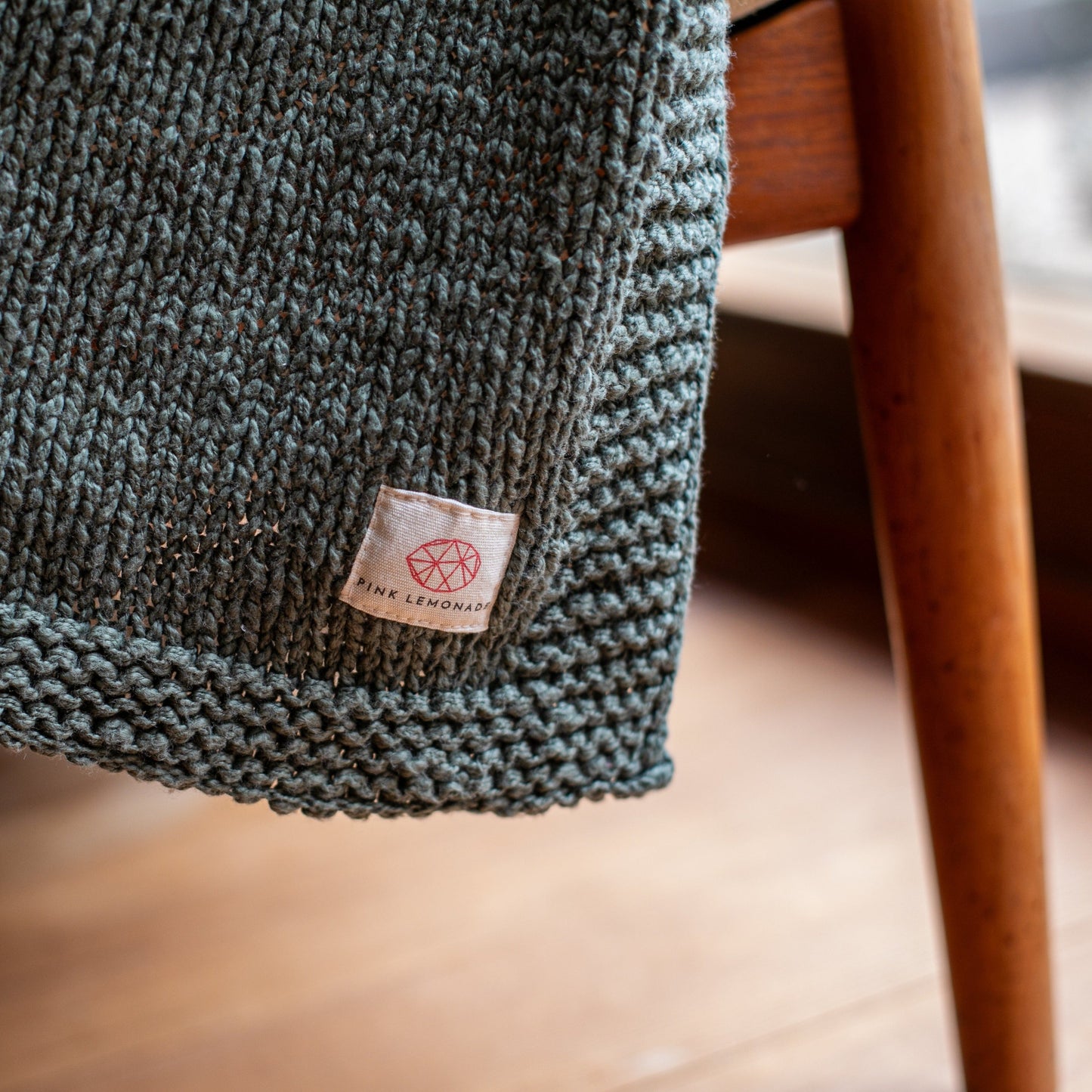 Zrestha Organic Cotton Knit Throw Blanket