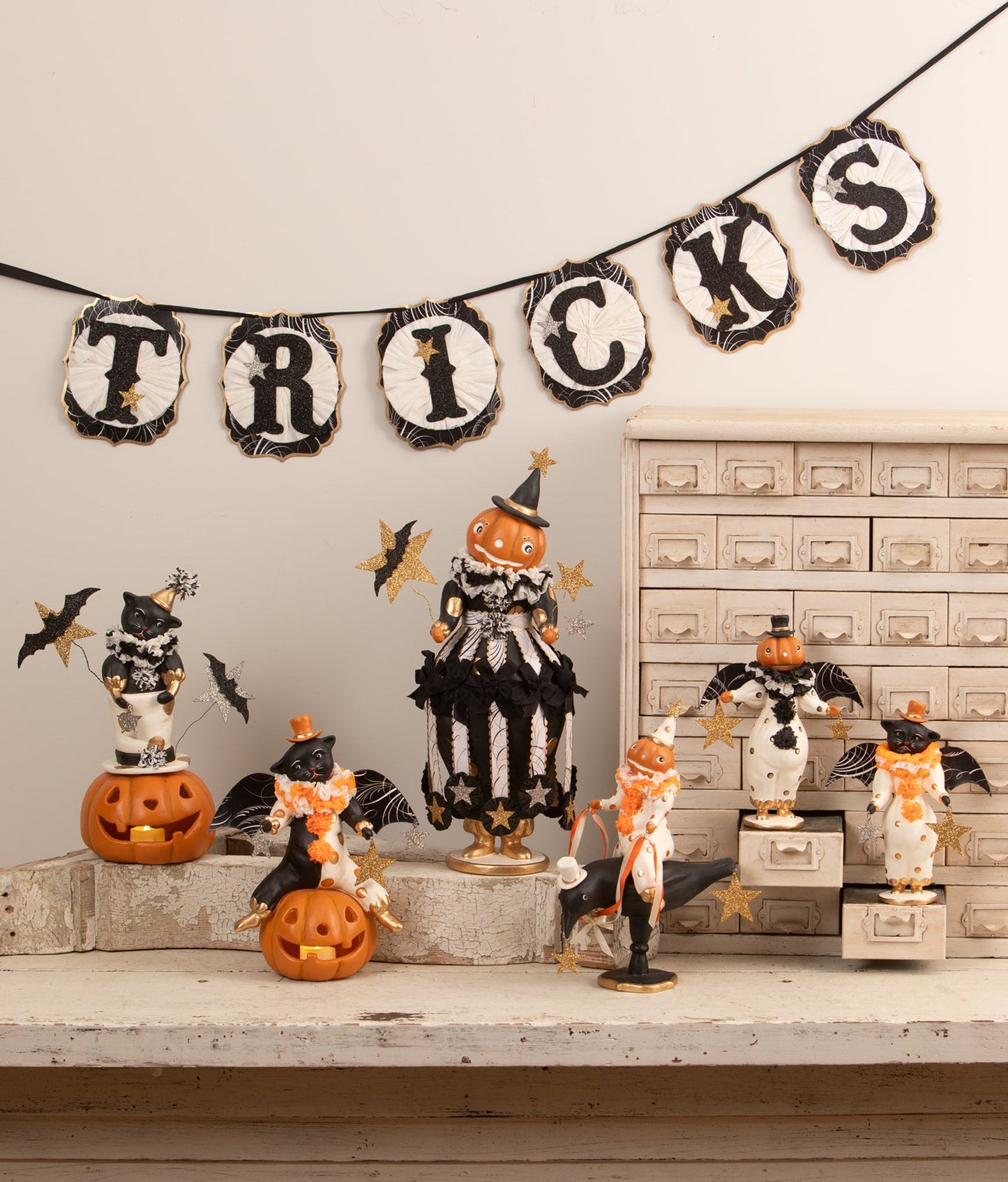 Clowning Cat on Jack | Halloween Decor | Bethany Lowe