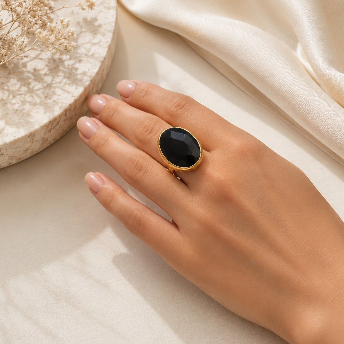 Oval Gold and Onyx Ring (Small)