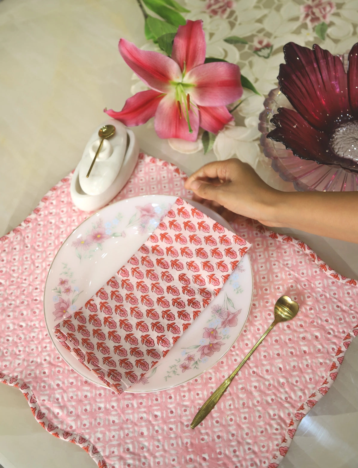 S/2 Bougainvillea Block Print Quilted Reversible Placemats
