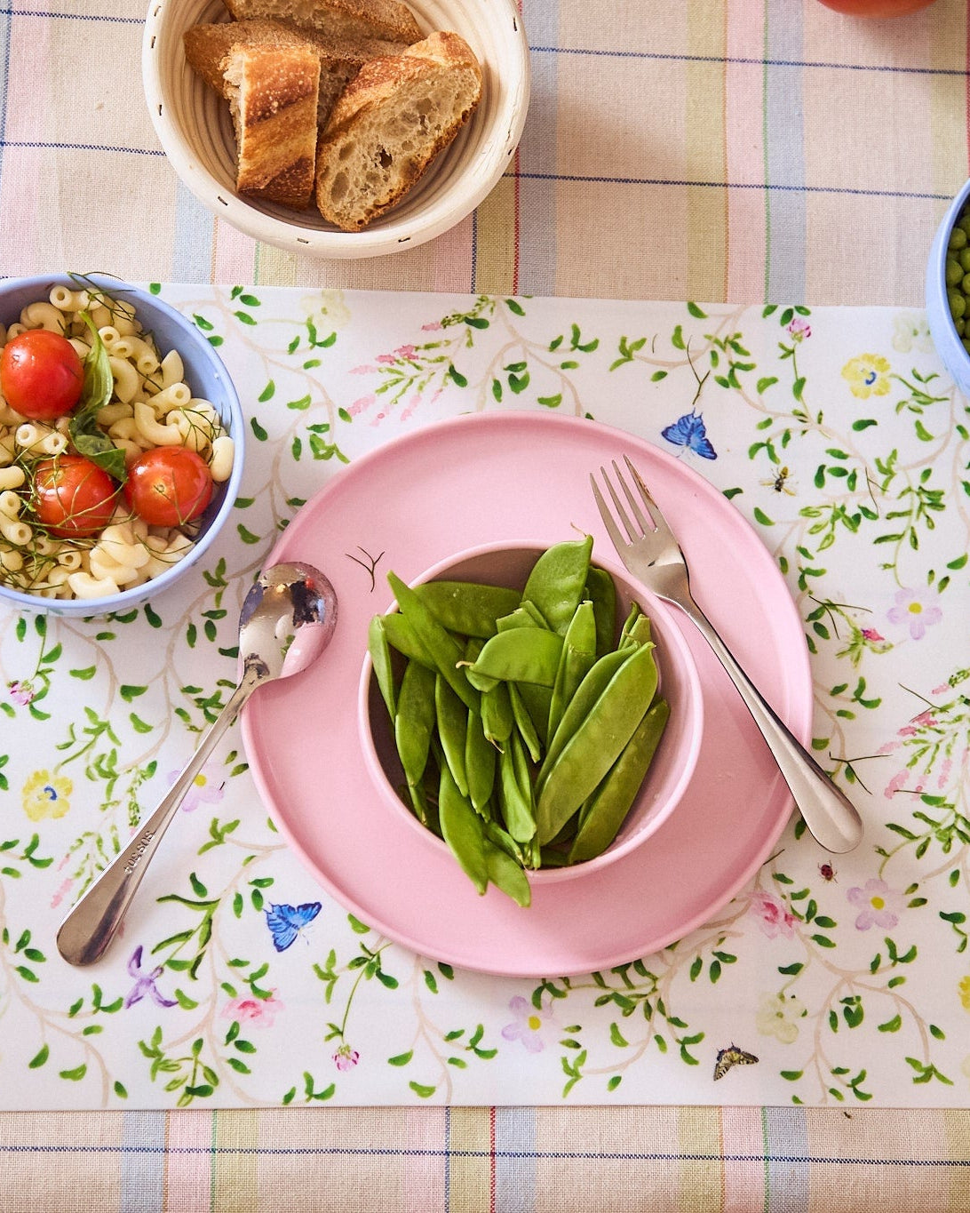 Complete Dinnerware Set | Pink