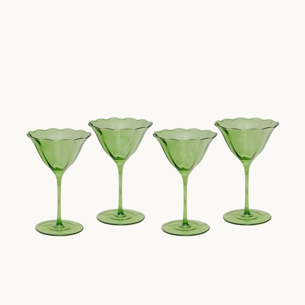 S/4 Lily Green Handblown Wine Glass