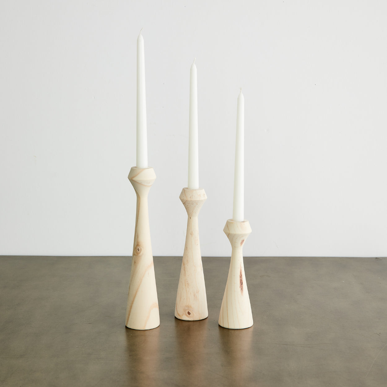 Tapered Diamond Wood Candle Holder in Cognac, Natural and Espresso