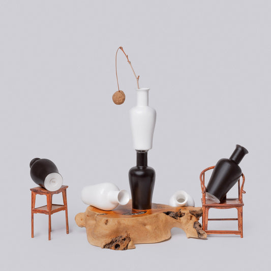 Semi-Matte Porcelain Mini Lover Vase