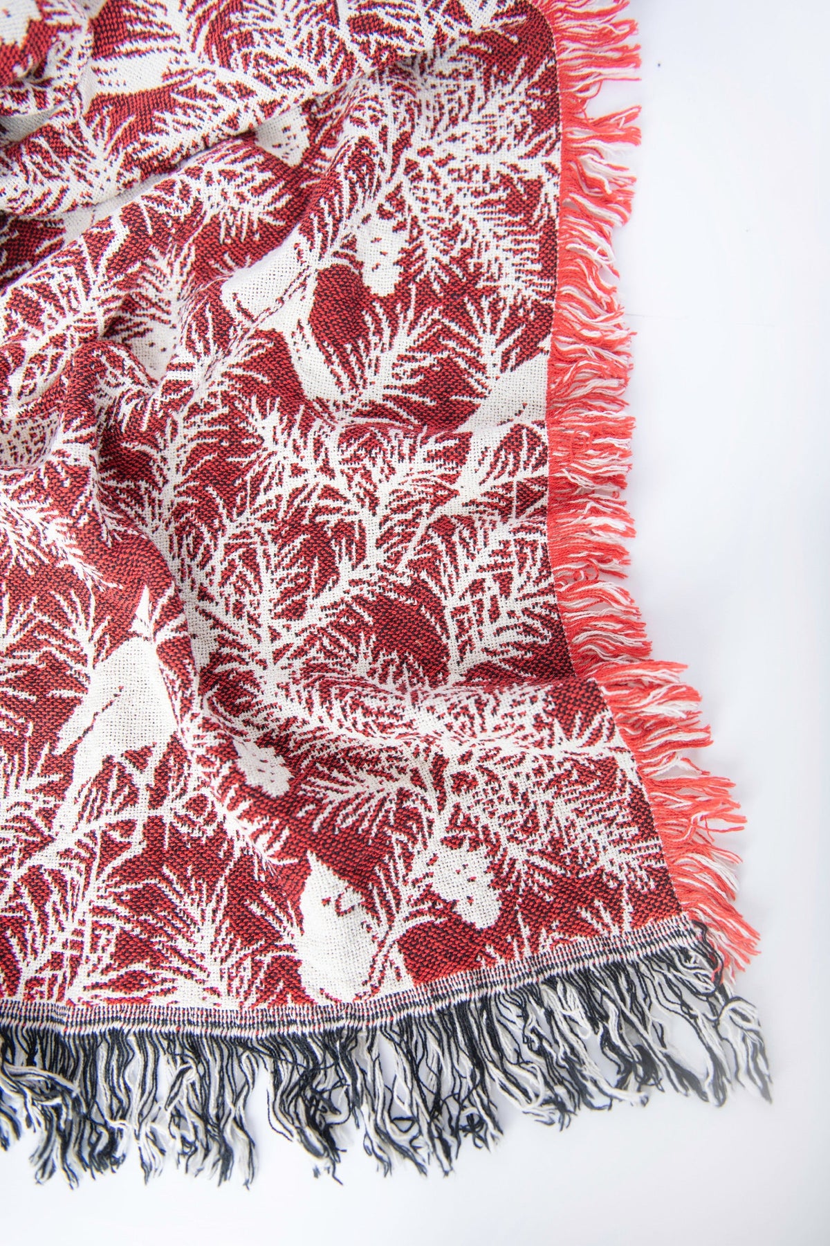 Red Cardinal Christmas Jacquard Woven Throw