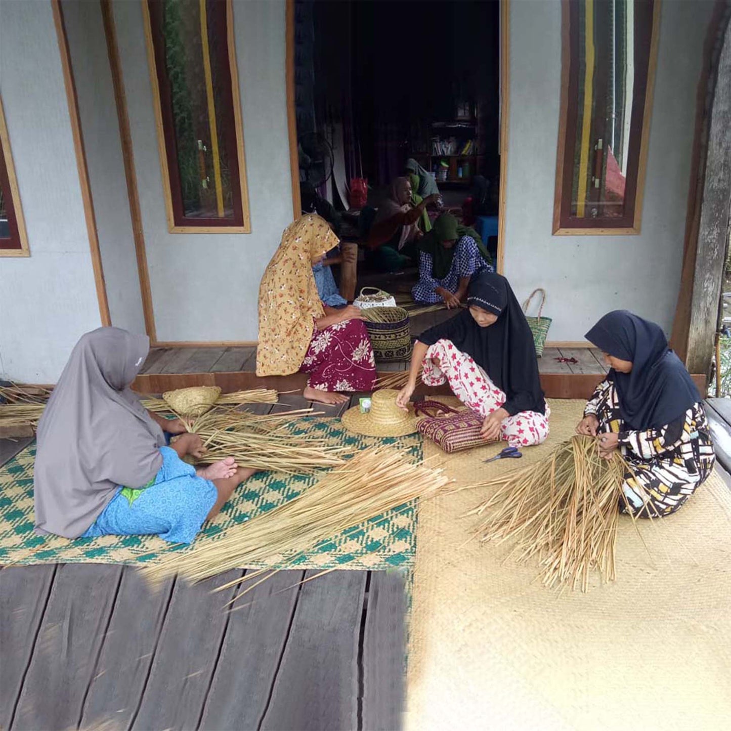 Gift Set of Handwoven Pouch and Canting Wax and Dye Tool, Handwoven Natural Bag, Gift for Her