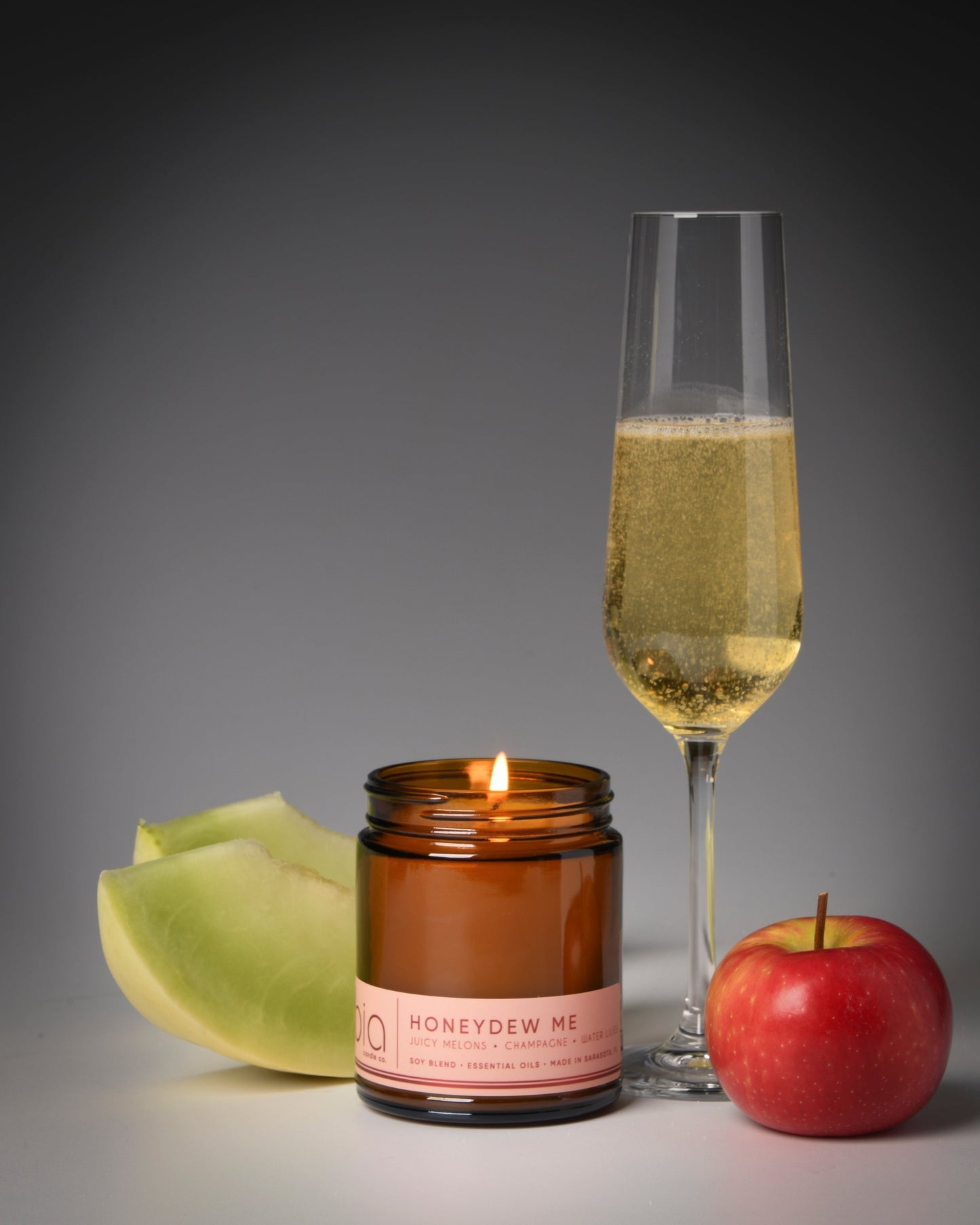 Honeydew Me Soy Blend Candle — Honeydew, Watermelon & Champagne