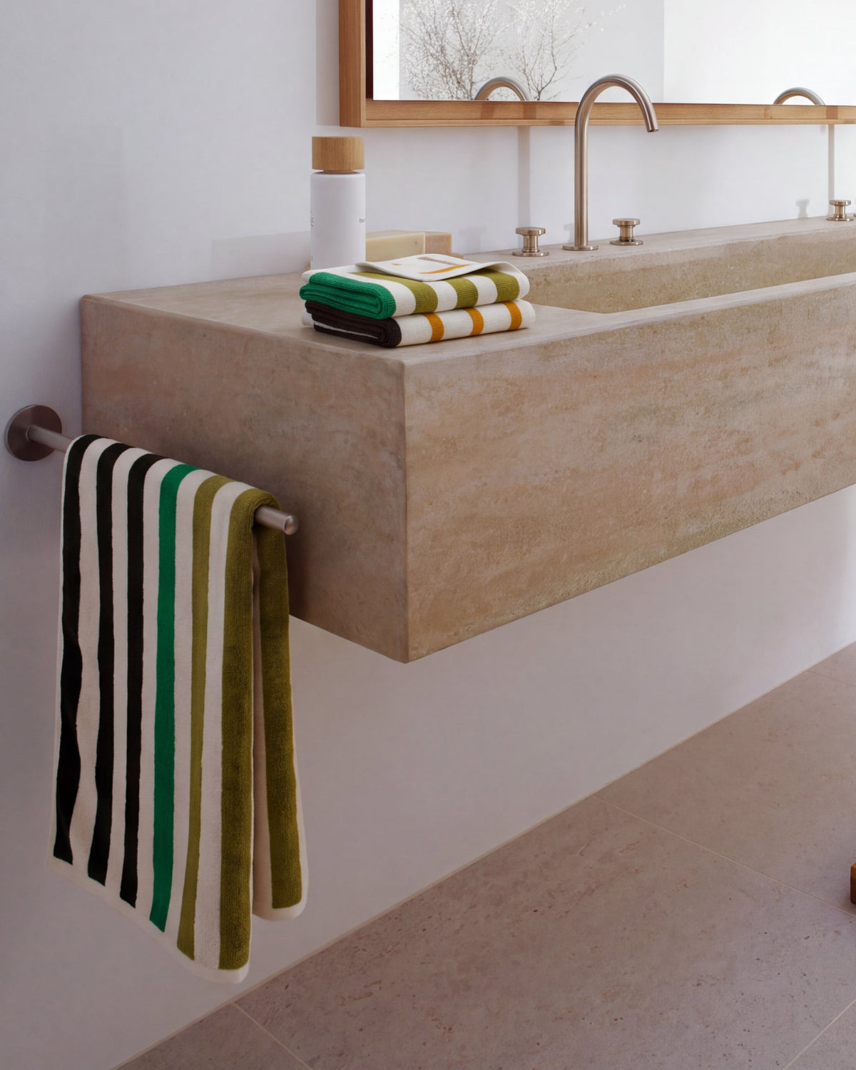 Plush Cotton Reversible Towel - Janus Cadence