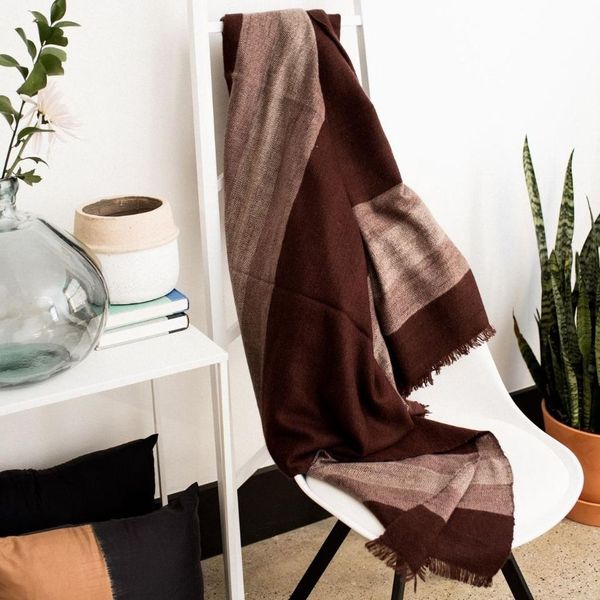 Resin Plush Maroon Plush Merino Queen Bedspread / Large Throw