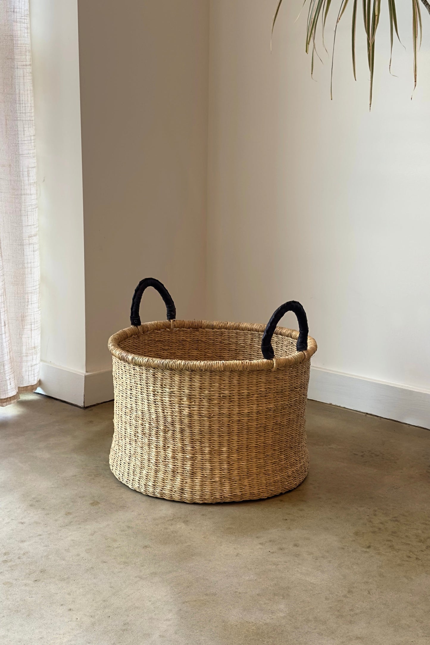 S/3 Handwoven Short Hampers with Leather Handles - Natural