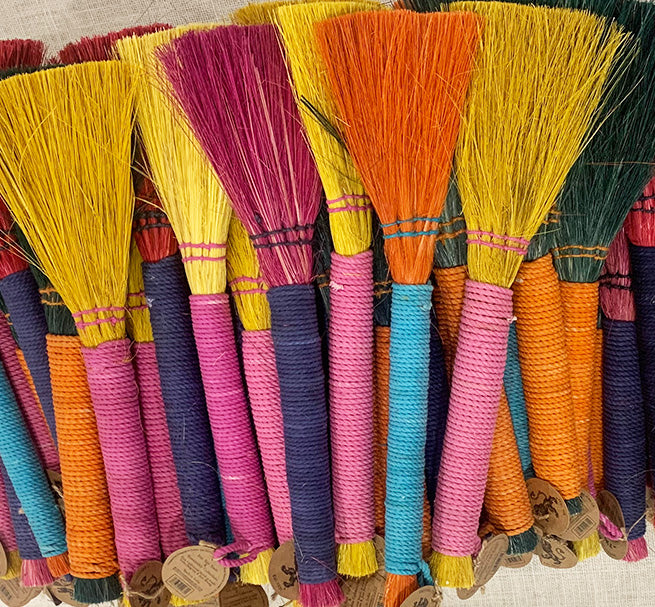 S/4 Seagrass Brushes