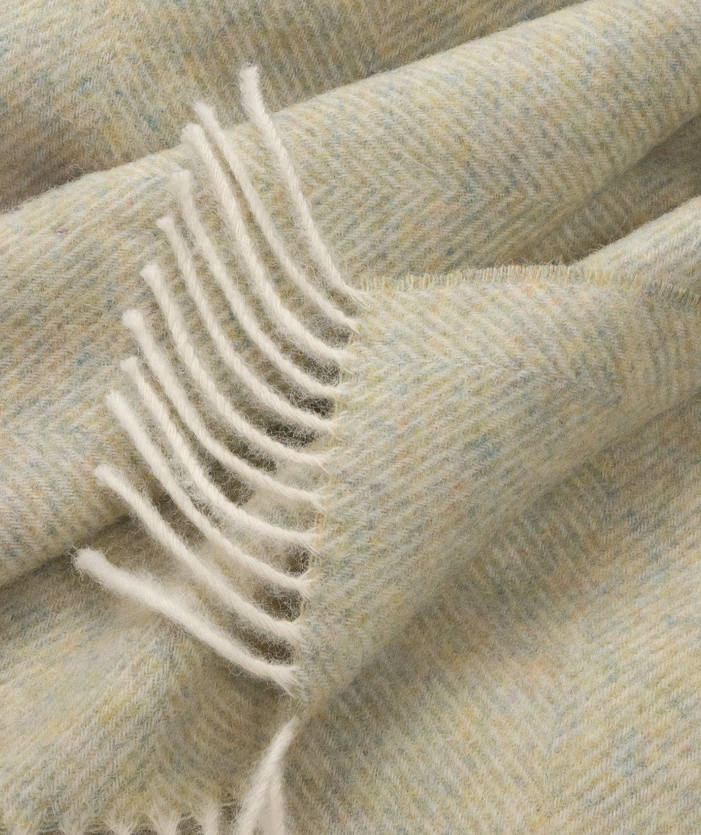 Southampton Home Shetland Lambswool Herringbone Throw – Meadow | Woven in England