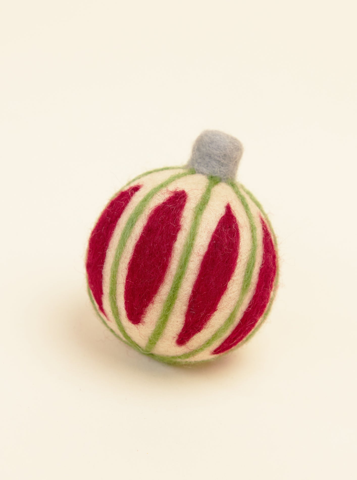 ORNAMENT BALL