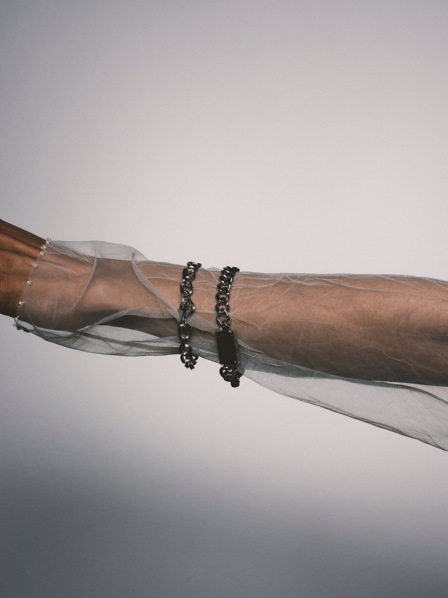 Ezra Oversized Curb Chain Bracelet