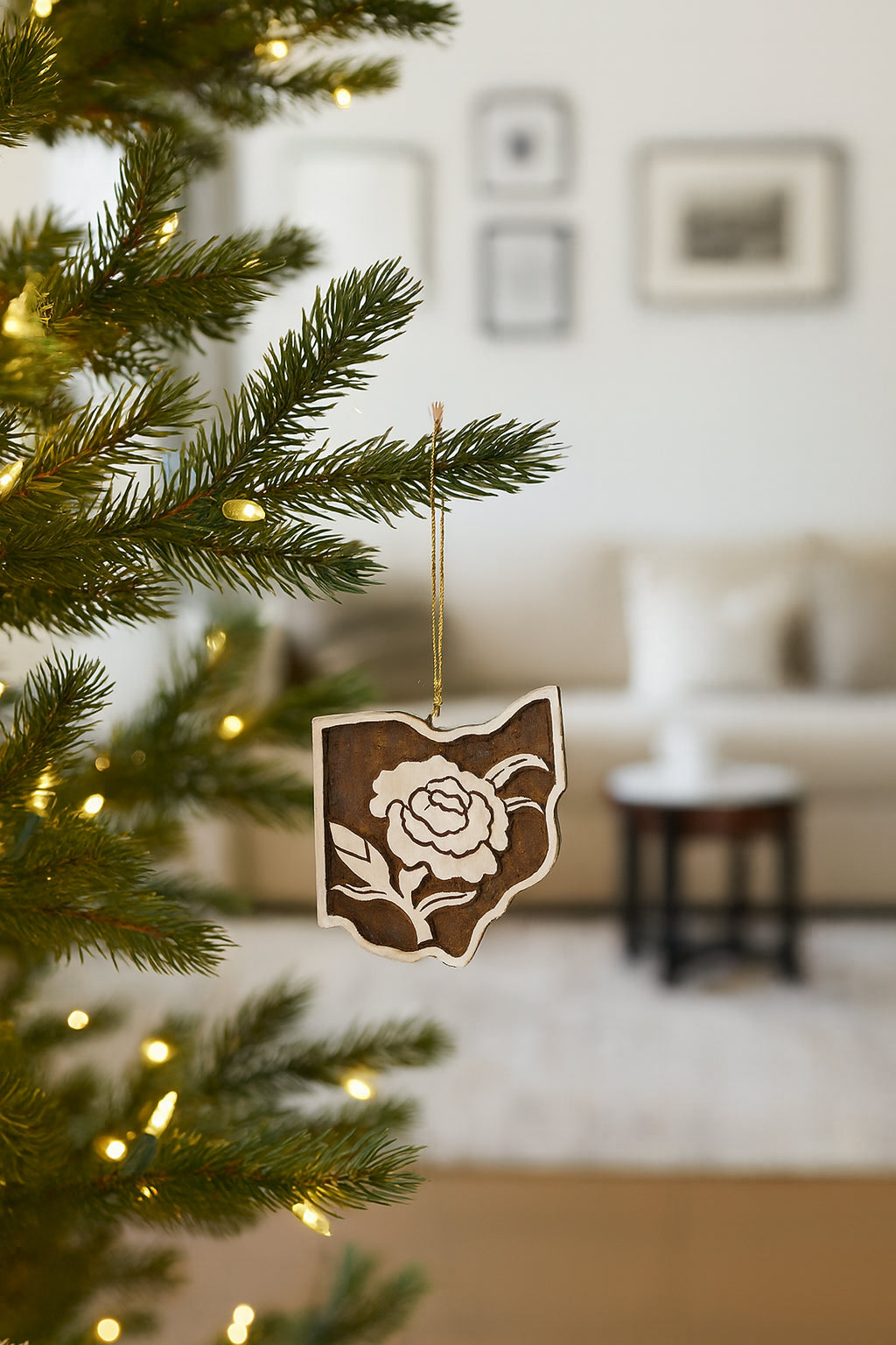 Ohio State Carnation Ornament - Hand Carved State Flower