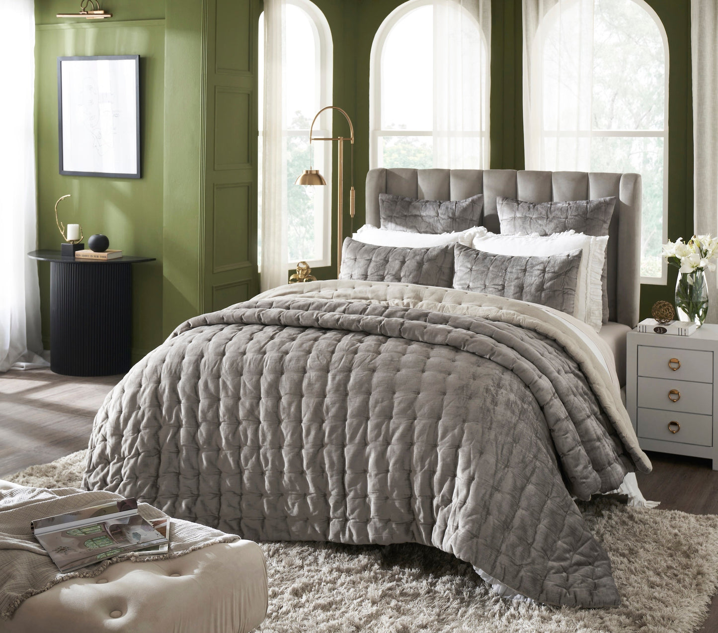Bailey Tufted Velvet Quilt