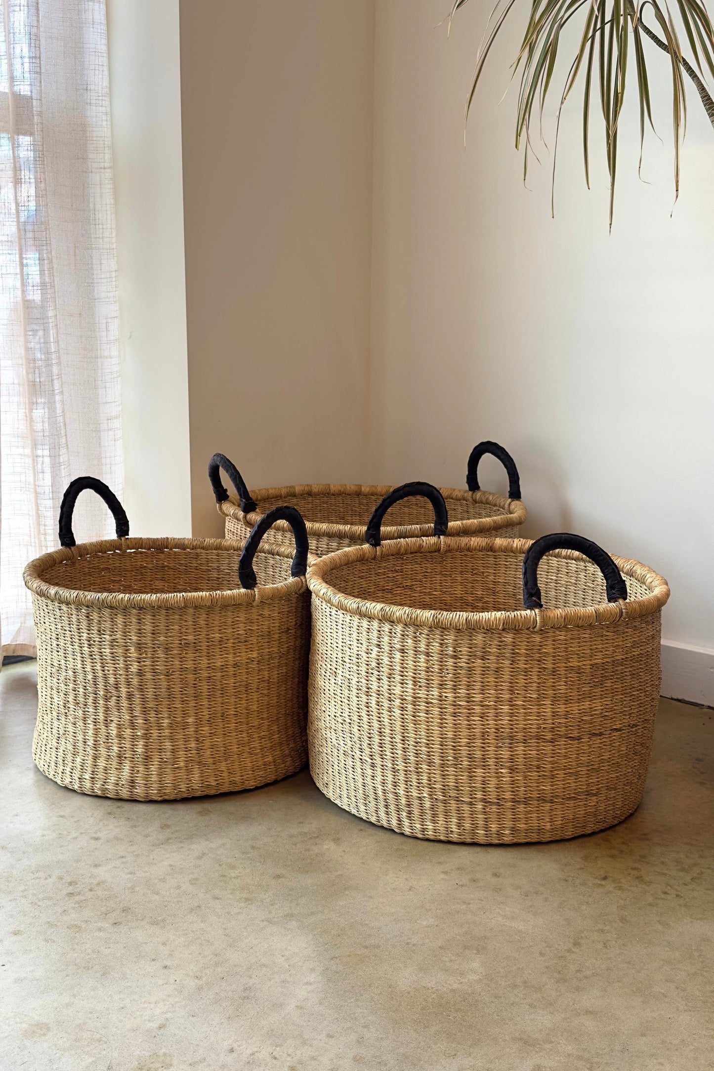 S/3 Handwoven Short Hampers with Leather Handles - Natural