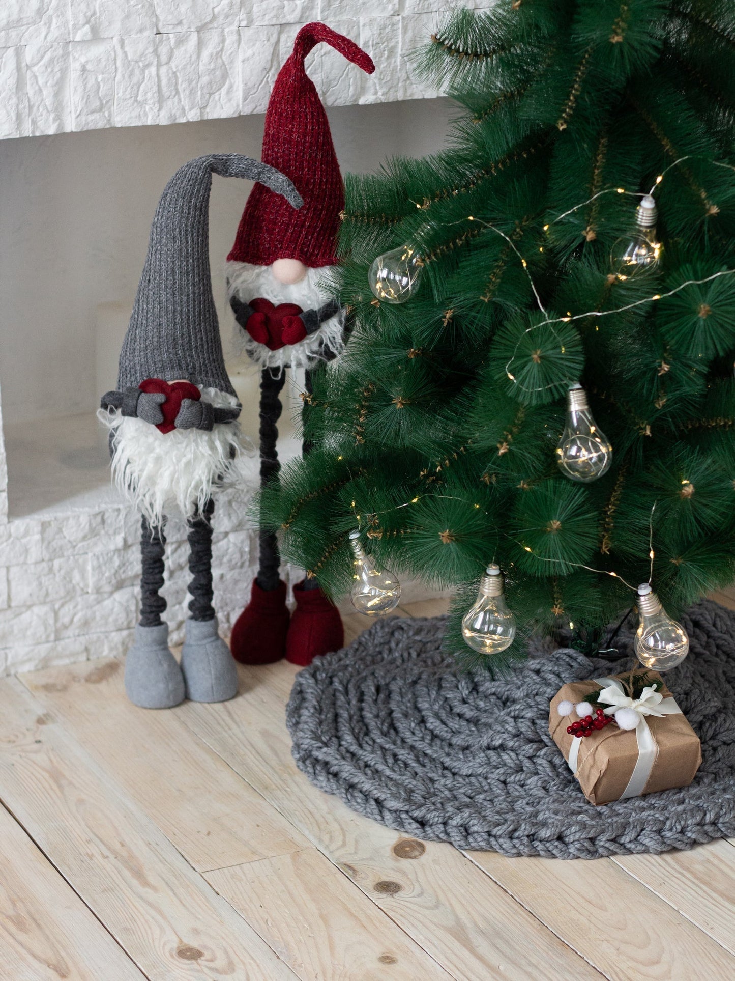 Gray Chunky-Knitted Christmas Tree Skirt | US Stock