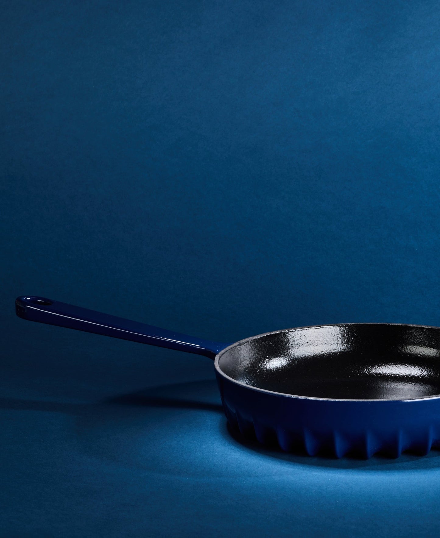 FIREUP Rapid Heat Enameled Cast Iron Oxford Blue Frying Pan, 10 In.