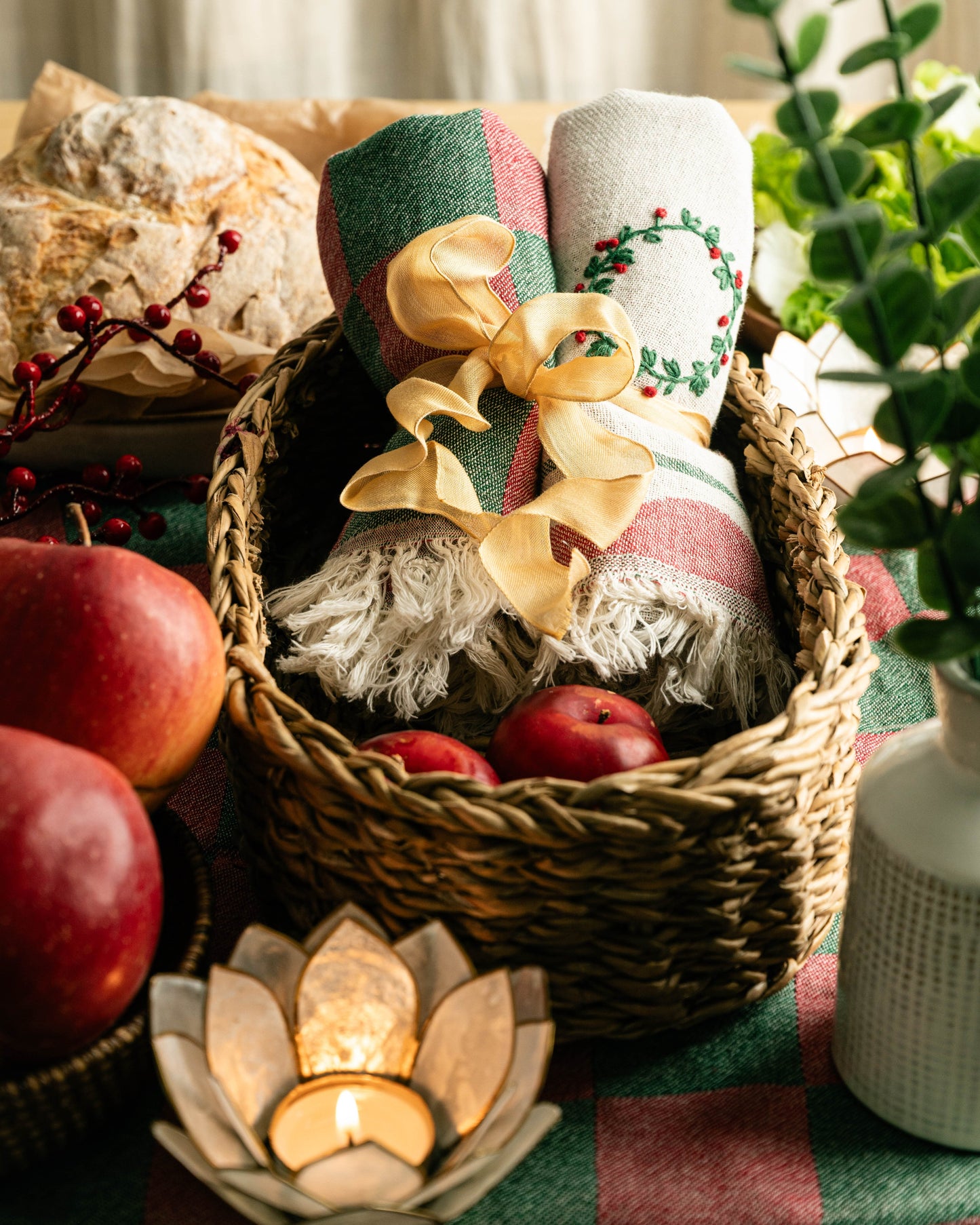 Wreath Hand-Stitched Tea Towel Set