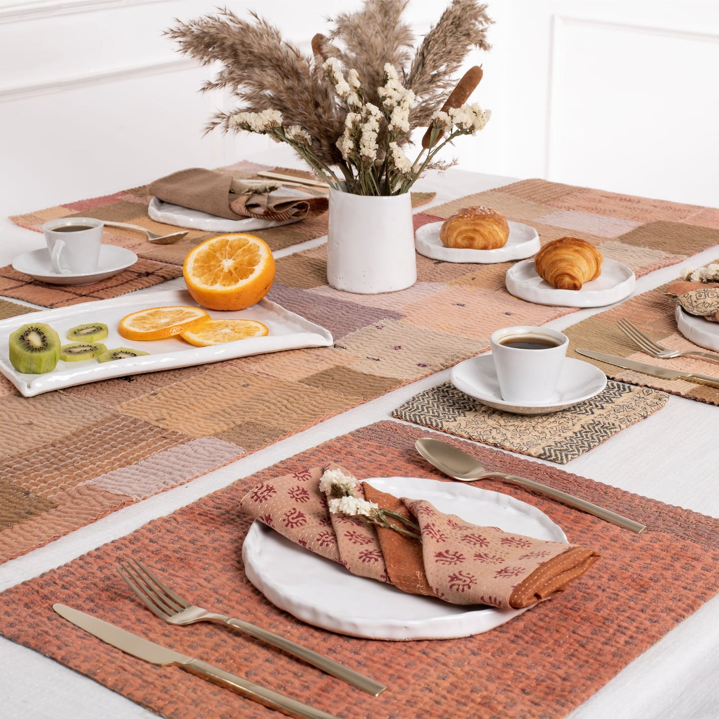 S/2 Mosaic Fray Patch Vintage Kantha Placemat - Mushroom