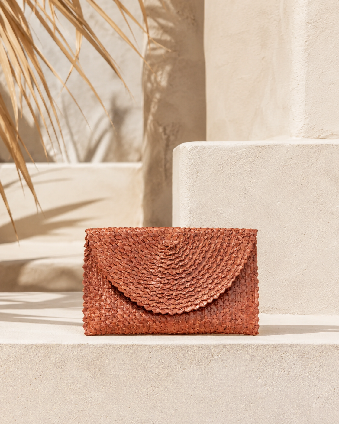 Rattan Clutch
