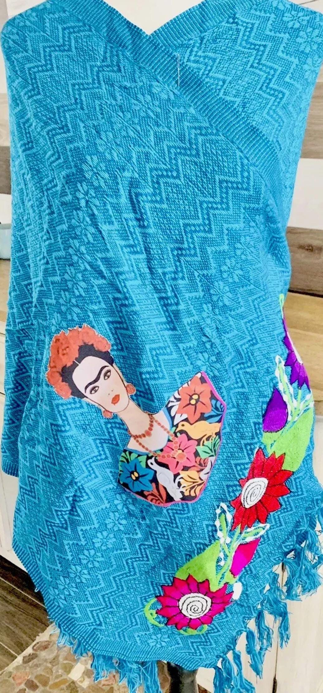Frida Kahlo Embroidered Shawl Rebosos Bordados de Frida Kahlo con Imagen