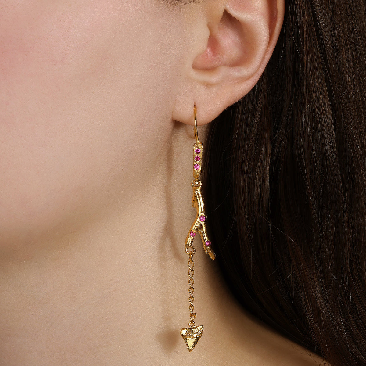 Le Chakra du Cœur Ruby Earrings Set
