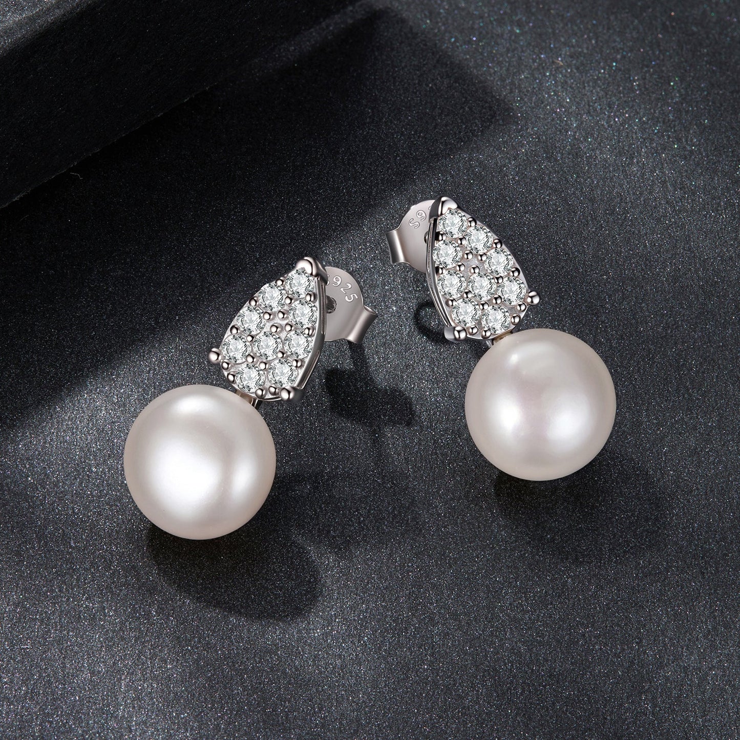 925 Sterling Silver 0.023 Carat Moissanite & Freshwater Pearl Earrings for Women