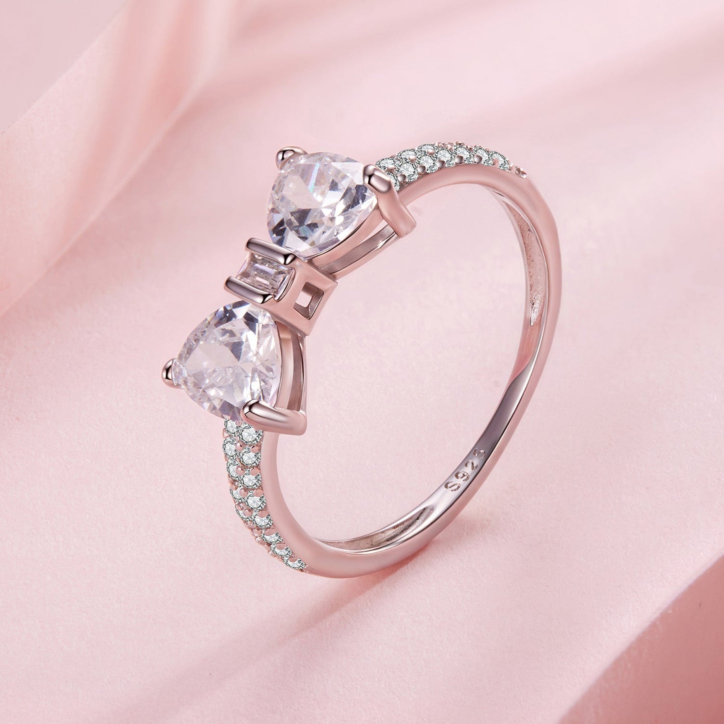 925 Sterling Silver White Gold Plated 1.2cm Pendant Ring Size 6 for Women