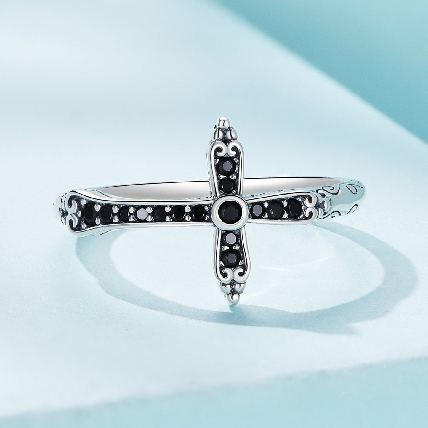 925 Sterling Silver Oxidized Ring with Pavé Setting CZ, Size 6.0 for Women