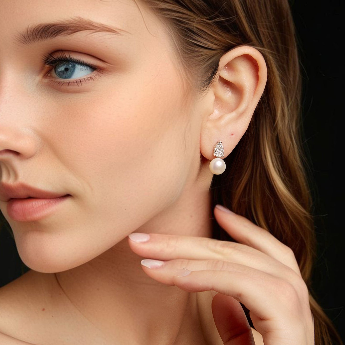 925 Sterling Silver 0.023 Carat Moissanite & Freshwater Pearl Earrings for Women