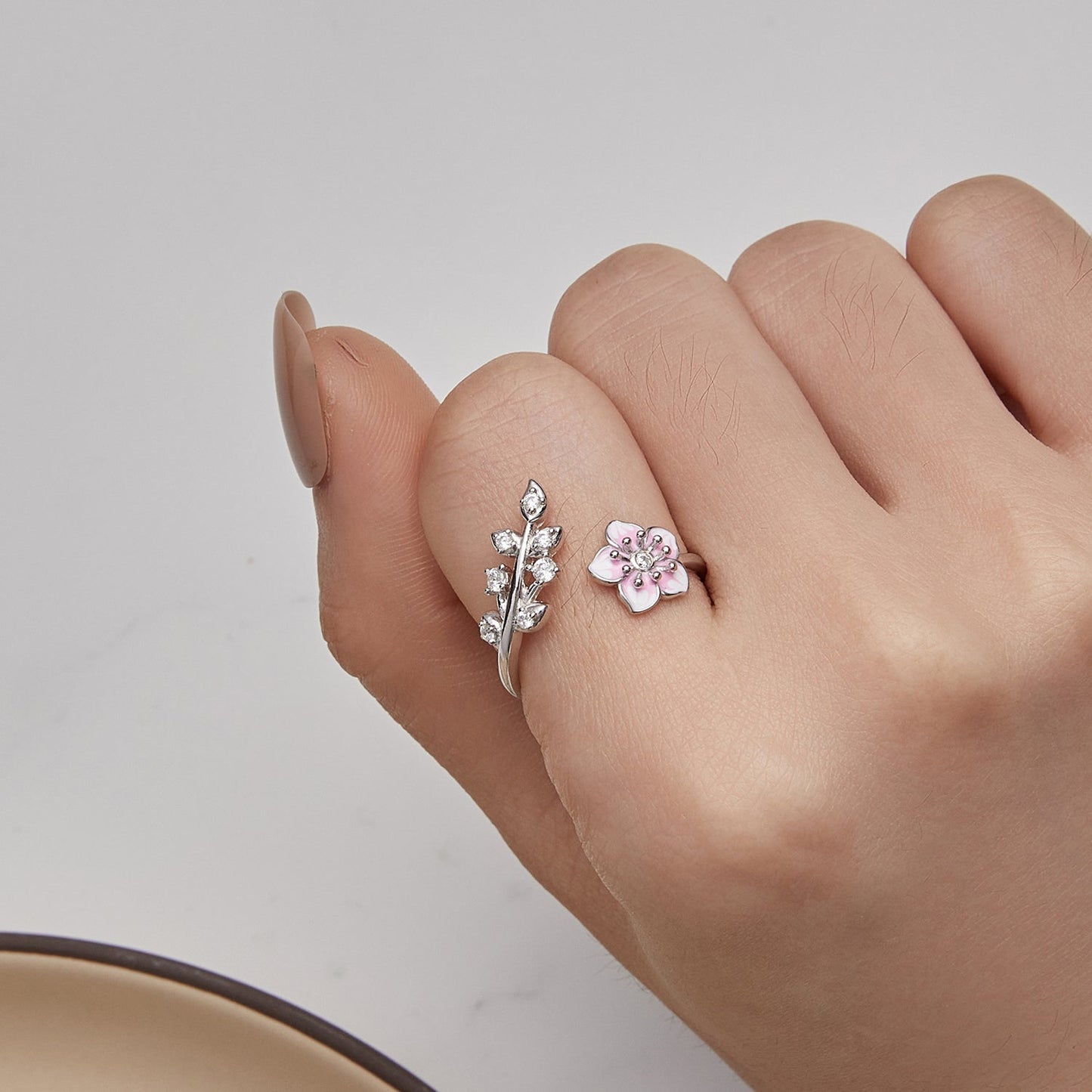 925 Sterling Silver Enamel Plated Platinum Ring 1.9mm for Women